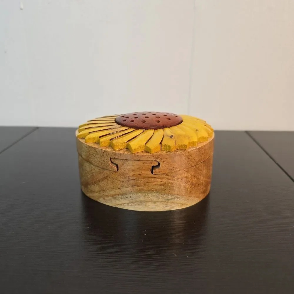 Handcrafted Wooden Sunflower Shape Secret Jewelry Puzzle‎ Box